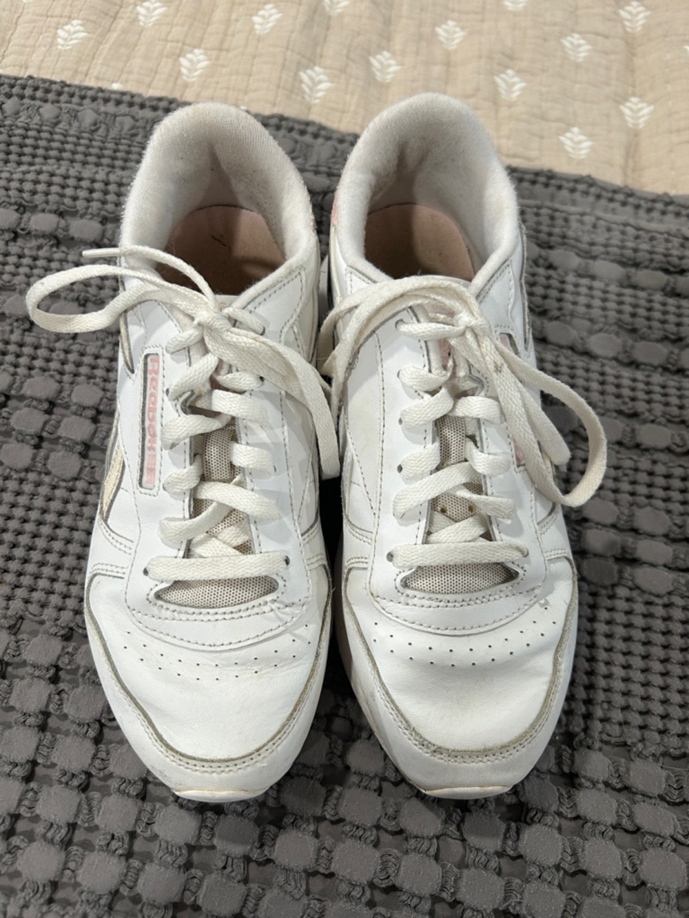 Reebok Women's White Athletic Sneakers with Light Pink Accents